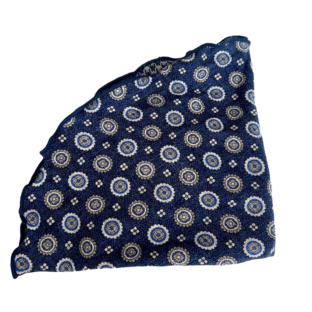 Edward Armah Silk Pocket Round